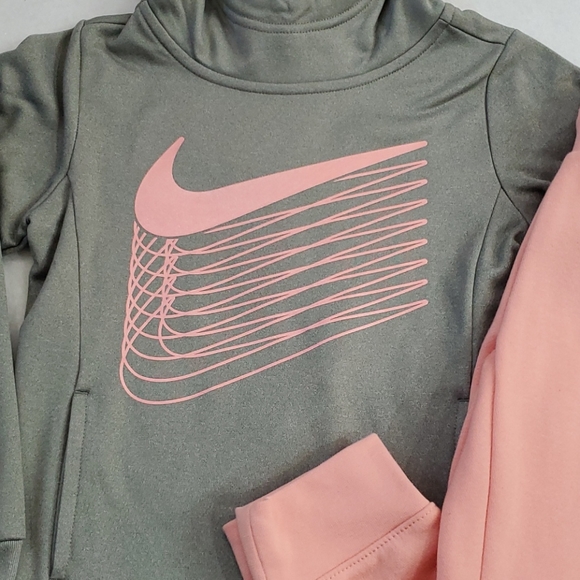 🆕️ Nike Hoody & Joggers Size 6X - Picture 2 of 4